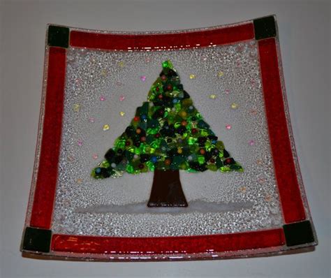 Love This Christmas Tree Glass Fused Plate By By Yafitglass Fused Glass