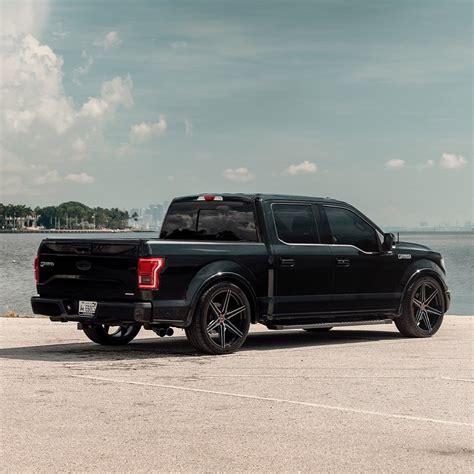 Ford F 150 Black Beauty Looks Clean Rides On 24 Inch Wheels