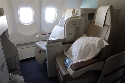 Review Philippine Airlines Business Class A330 300 Manila To Dubai