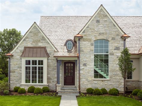 17 Classic Traditional Home Exterior Designs Youll Adore