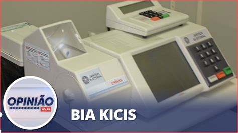 135/19, que recomenda a adoção de uma urna eletrônica que permita a impressão do registro do voto, que depois será. PEC do voto impresso: "até o PT votou na minha proposta ...
