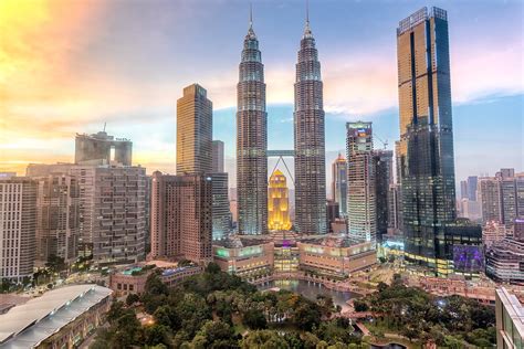 Opened in 2015 at menara 3 petronas as southeast asia's first nobu. Four Seasons Place Kuala Lumpur - Megaconstrucciones ...