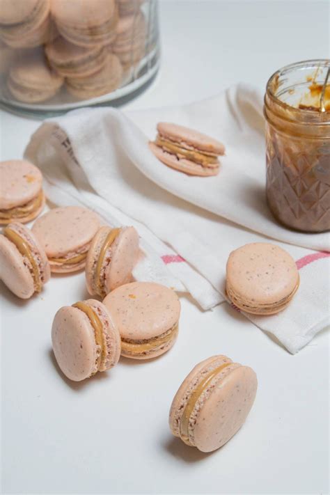 The Perfect French Macarons - Momsdish | Десерты, Макаруны, Сладости