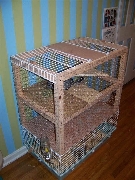 The big ones are 1.50 meters (4″11′) wide, 1 meter (3″3′) high, 0.5 meter (1″8′) deep. 5 DIY Chinchilla Cage Plans You Can Build Today - Pet Keen