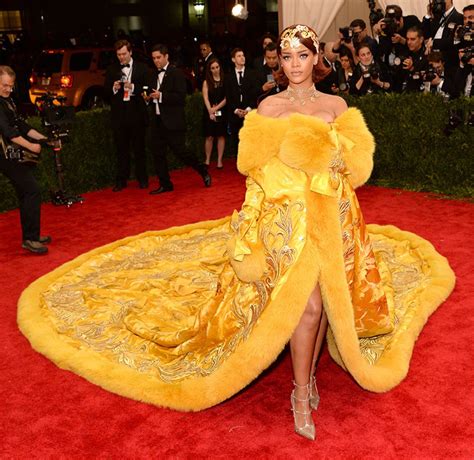 Rihanna Just Shut Down The 2015 Met Gala In A Cape And Not Much Else