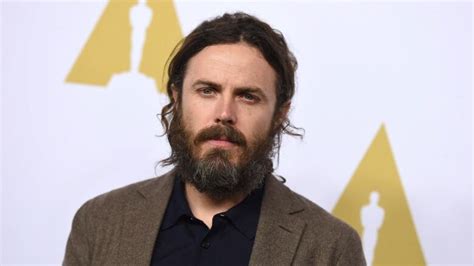 Casey Affleck Speaks To Sexual Harassment Claims Cbc News