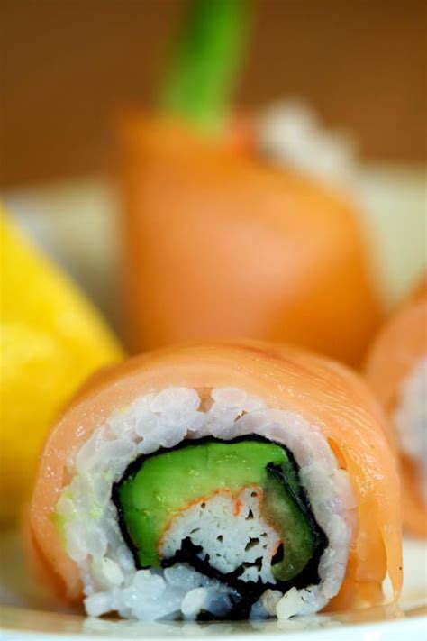 Lemon Drop Roll Sushi Day Sushi Recipes Sushi