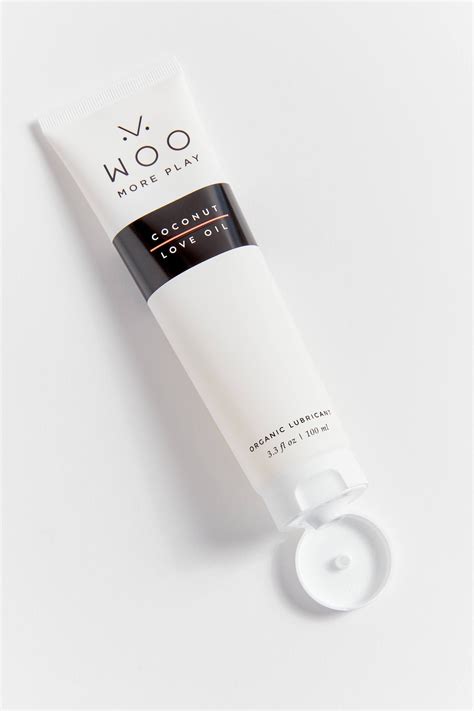 Woo More Play Coconut Love Oil Lubricant