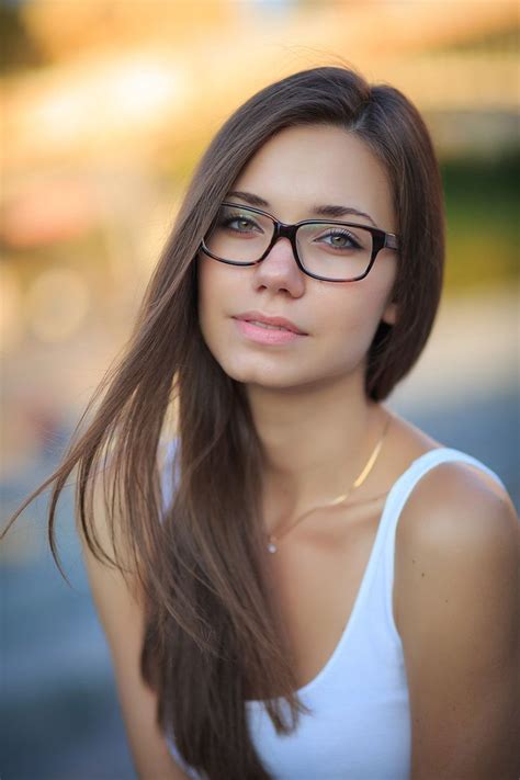 Why Do Younger Women Like Older Men Womens Glasses Girls With