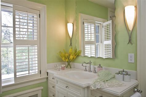 Designing a small bathroom is a challenging task. Small Bathroom Photos and Ideas