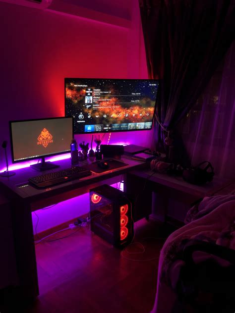 Cosy Purple And Red Gamer Bedroom Ideas Gamer Room Gaming Room Setup