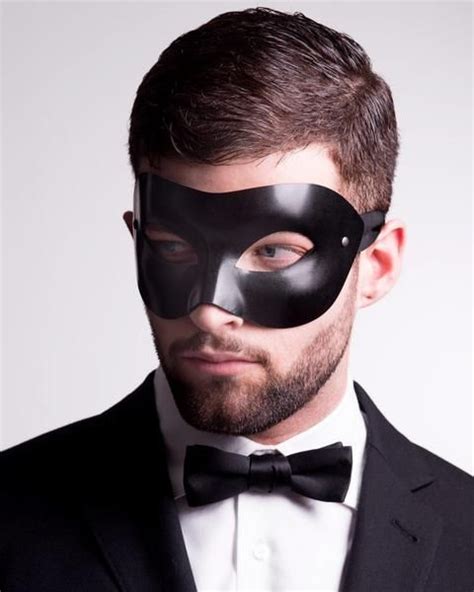Pin By Pablopictura On Mens Masquerade Mask In 2020 Mens Masquerade
