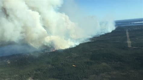 Forest Fire Prompts Evacuations In Red Sucker Lake First Nation Cbc News