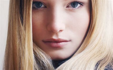 elite model management blog model minute maud welzen