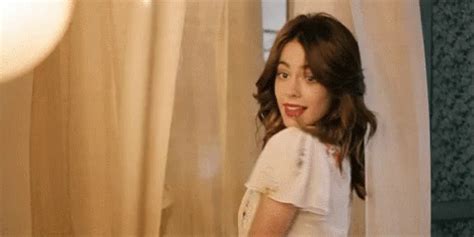 Tini Stoessel Gif Tini Stoessel Discover Share Gifs