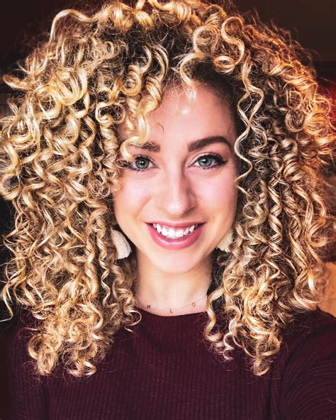 How To Manage Naturally Curly Frizzy Hair Tips And Tricks The