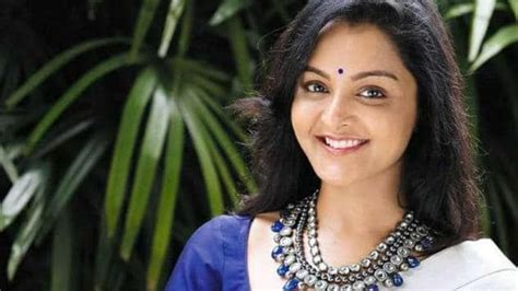 Manju Warrier Meets With An Accident On Sets Of Santosh Sivans Jack