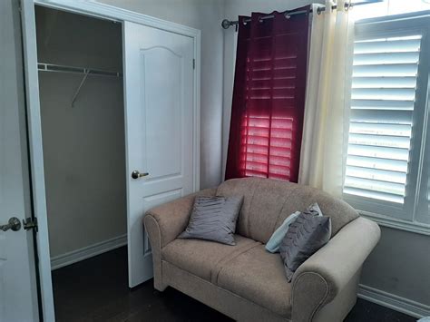 59 Cedarholme Avenue, Terra Cotta, ON - Room for rent