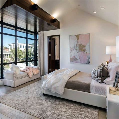 If you're wondering how to decorate a bedroom, i'm sharing dozens of inspiring modern room ideas below. Top 60 Best Master Bedroom Ideas - Luxury Home Interior ...