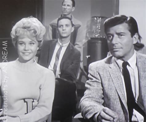Cheryl Holdridge And Efrem Zimbalist Jr The Heartbeat Caper 1963 77