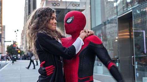 Spider Man Far From Homes Zendaya Pays Homage To Mary Jane Watson