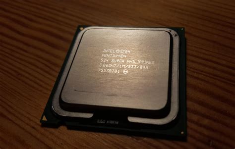 Pentium 4 306 Ghz First Consumer Processor With Hyper Threading Its