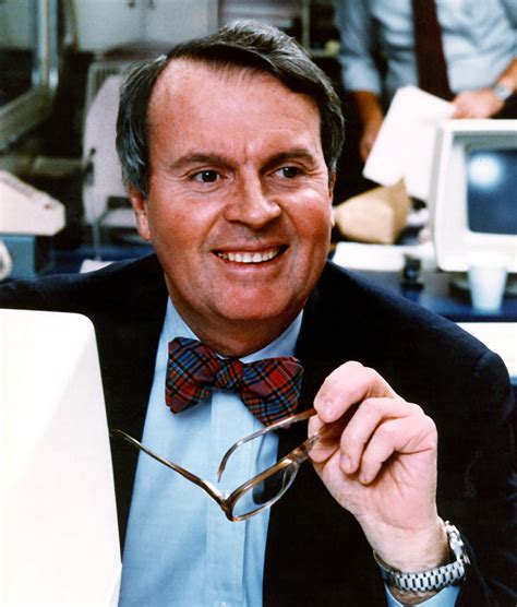 Charles Osgood Veteran Cbs Newsman And Longtime Host Of Sunday