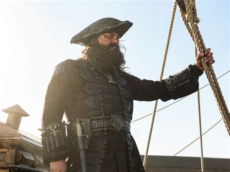 black sails creator s explain blackbeard s keelhaul season 4 death inverse