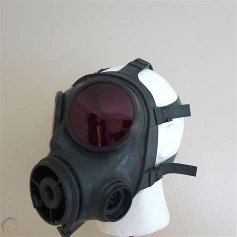 S10 Gas Mask Roblox Wikia Fandom Powered By Wikia