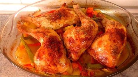 Una receta supersencilla para cocinar unos muslos de pollo. POLLO AL HORNO CON VERDURAS - Cocina Casera y Facil