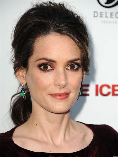 Winona Ryder The Iceman Star Is A Lot Nerdier Than You Think Huffpost