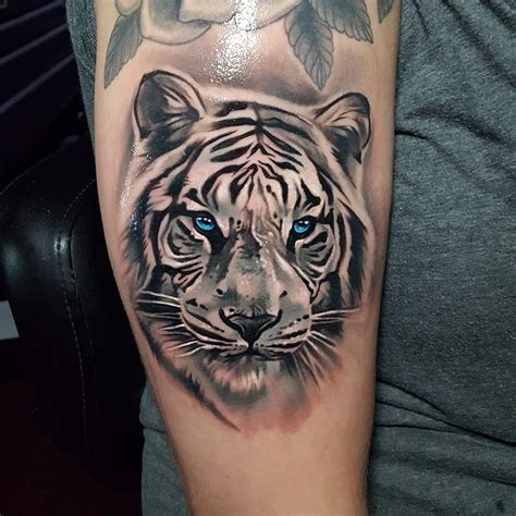 Traditional artwork by sekiguchi iichiro. Пин на доске Tiger Tattoo