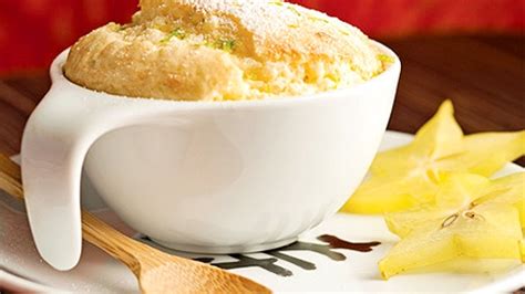 Découvrez la recette de cake aux noix et zeste de citron à faire en 10 minutes. Soufflé à la noix de coco et zeste de lime
