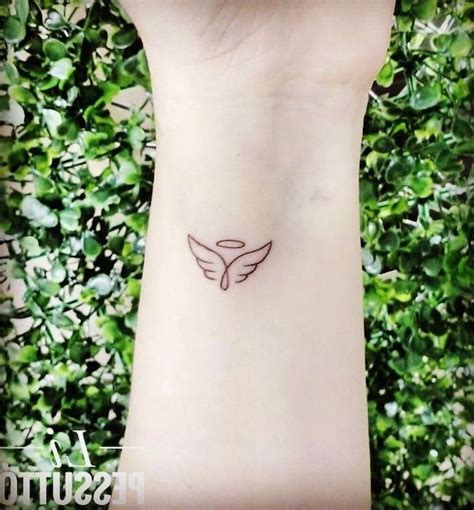 Simple Angel Wing Tattoo Designs