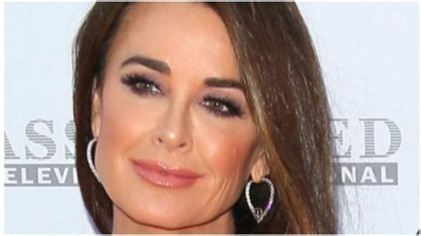 Kyle Richards Reveals Tragedy Brought Her And Her Sisters Kim And Kathy Back Together The Hiu