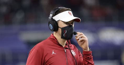 Oklahoma Football Lincoln Riley And Dry Brisket A New Hoops Assistant