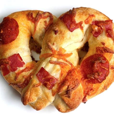 Homemade Pizza Pretzel With Pepperoni Sausage And Bacon In 2024 Fair Food Recipes Carnival