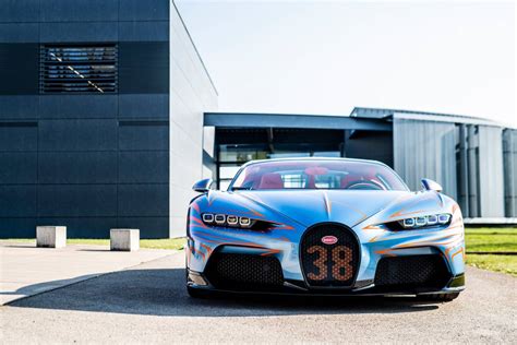 Bugatti Entrega El Primer Chiron Super Sports A Los Clientes Habr Alguna Personalidad Conocida