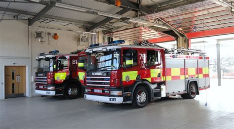 Bedfordshire Fire And Rescue Service Dunstable 76 Kx55 Flickr
