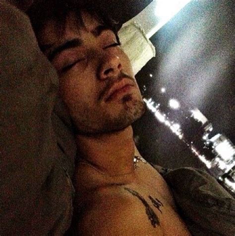 We update gallery with only quality interesting photos. Zayn Malik Turns 22: Lesser Known Facts and Rare Photos of ...