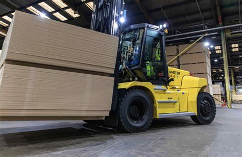 Stage V Hyster T Lift Trucks Offer Productivity With Reduced