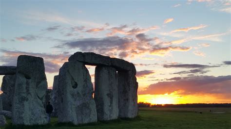 2024 Stonehenge Special Access Inner Circle Sunrise Tour Salisbury