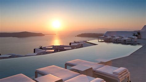 Condé Nast Travelers Readers Place Grace Hotel Santorini Among Greece