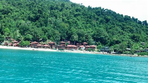 Popular hotels by the beach in pulau perhentian kecil include bubu long beach resort, d'lagoon, and mimpi perhentian. Buka Minda: Jalan-Jalan Pulau Perhentian