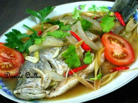 Masakan thailand meletakkan emfasis pada hidangan dihidang ringan dengan komponen aromatik kuat. Resepi Ikan Siakap Kukus Sentuhan Kalbu - Gaya Hidup ...