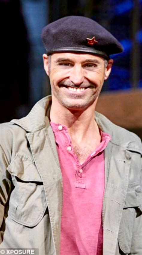 May 12, 2021 · the latest tweets from marti pellow (@martiofficial). Marti Pellow in full stage make up as Che in Evita | Stage ...