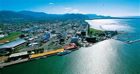 Current local time and date in queensland, australia from a trusted independent resource. Cairns, Australia - Tourist Destinations