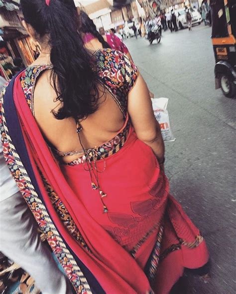 indian girls in backless blouse aunties actress desi girls aunty