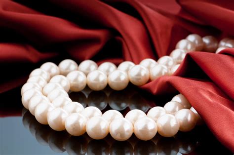 How To Tell If Pearls Are Real 13 Simple Ways