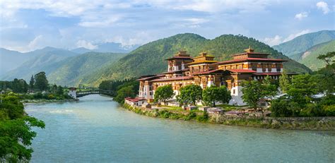 Voyage Sur Mesure Au Bhoutan Découvrez Le Magnifique Monastère